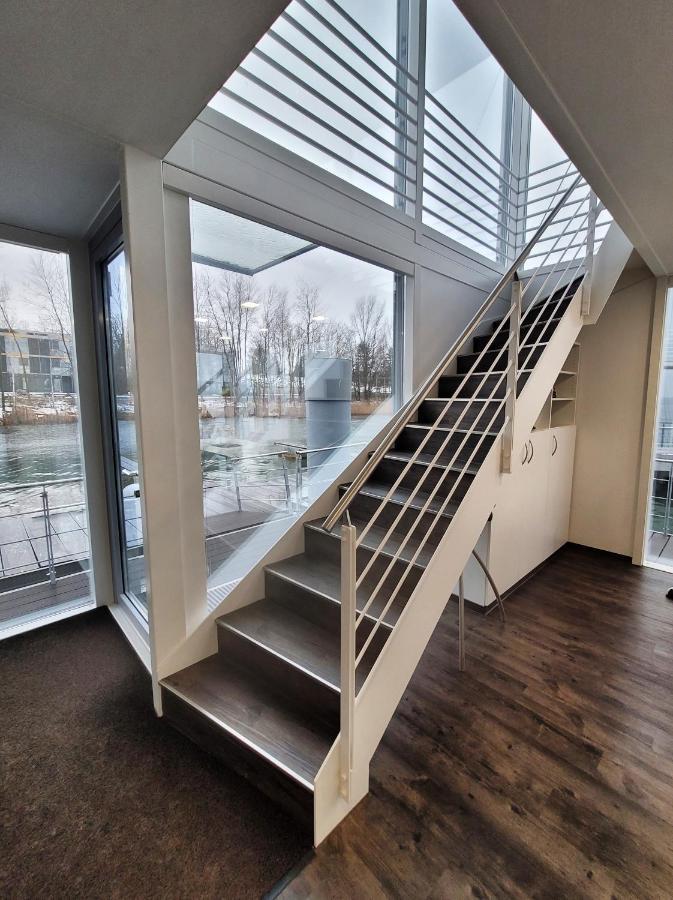 Schwimmendes Ferienhaus Sky Elsterheide Eksteriør billede